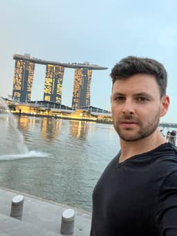 Avi